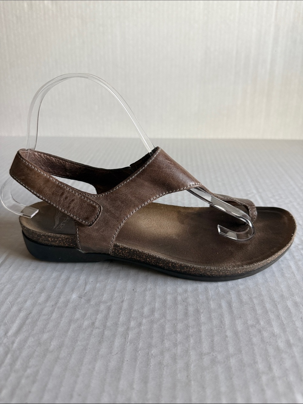 Dansko Reece Toe Post Sandals - Picture 6 of 12